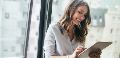 business-woman-using-tablet